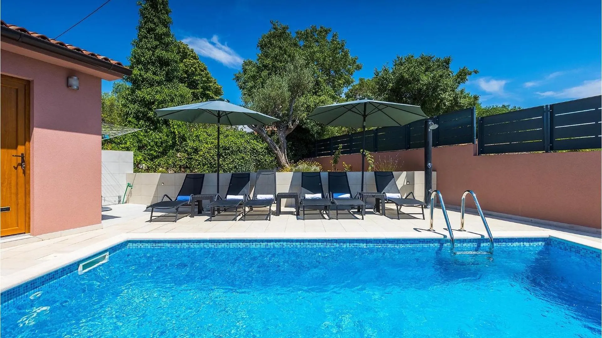 Holiday home Villa Martulin Pula Croatia