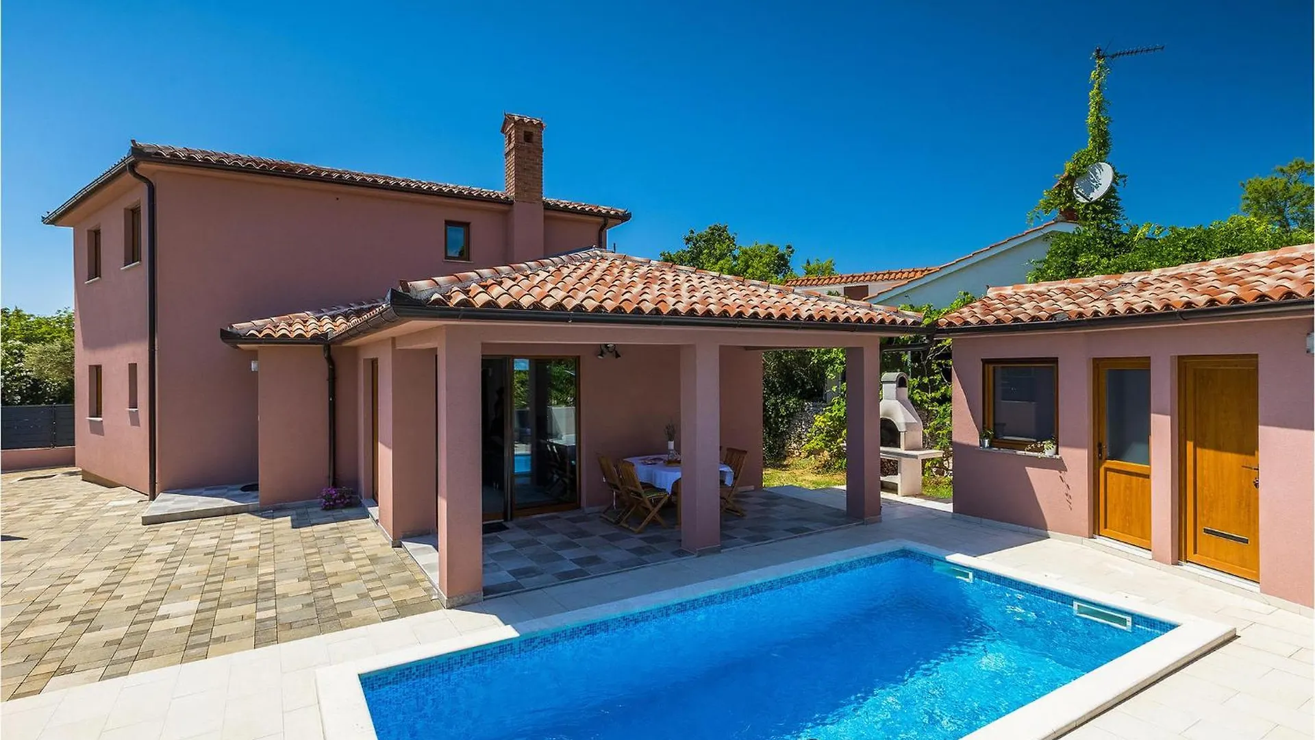 Villa Martulin Pula Croatia